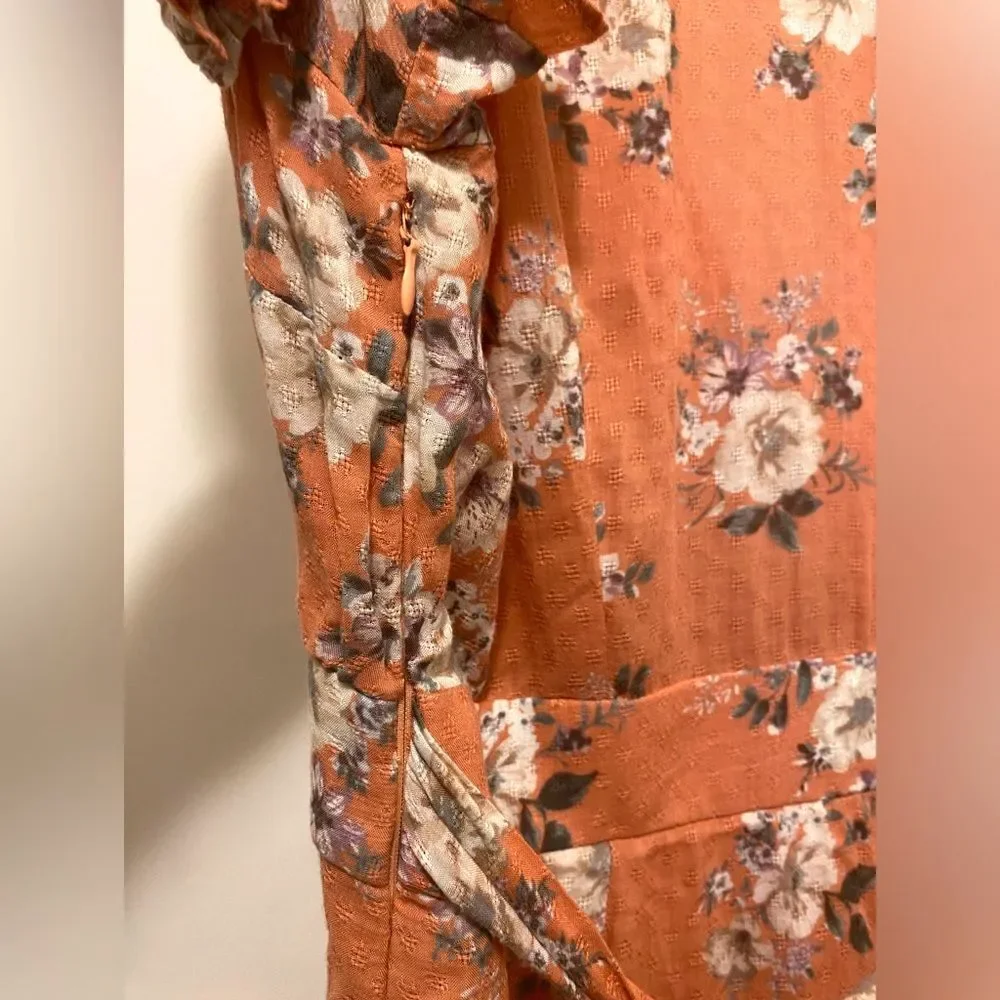 Sadie & Sage Floral Mini Dress Size Large Boho Plunge Neck Cruise Summer